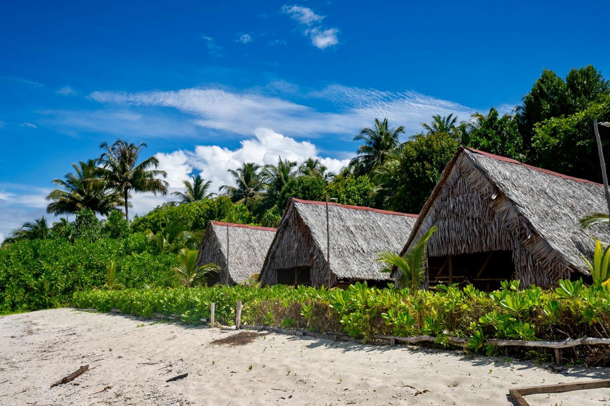 Alaban Ira Bungalows Pulau Banyak מראה חיצוני תמונה